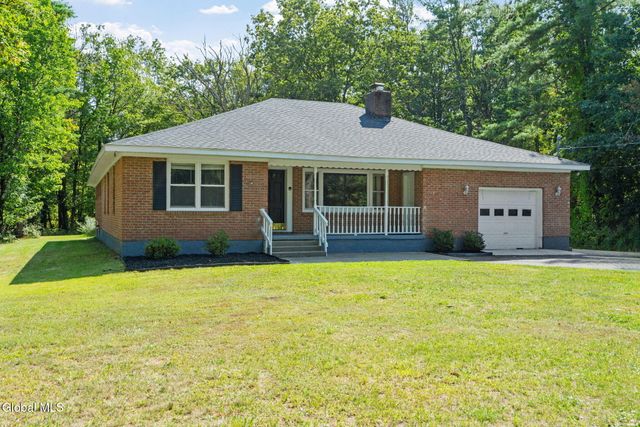 367 Closson Road, Glenville, NY 12302