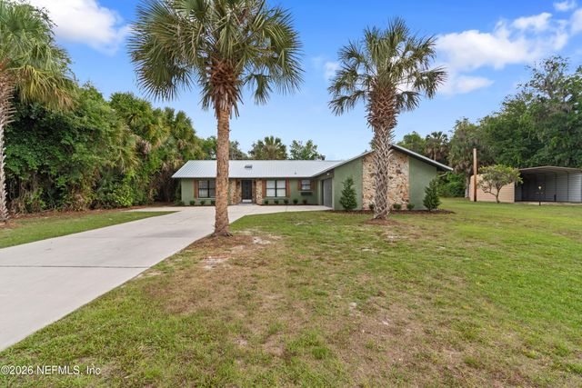 226 PORT COMFORT Drive, East Palatka, FL 32177