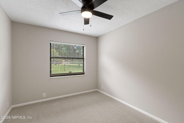 226 PORT COMFORT Drive, East Palatka, FL 32177