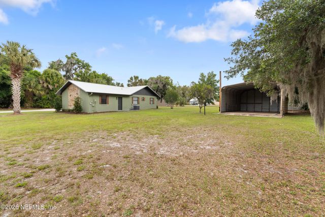 226 PORT COMFORT Drive, East Palatka, FL 32177