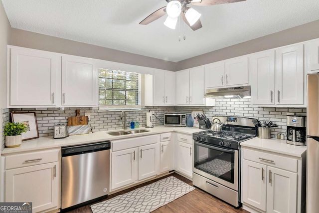 1114 Falling Water Drive SE, Smyrna, GA 30080