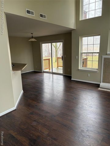 302 N Vista, Auburn Hills, MI 48326