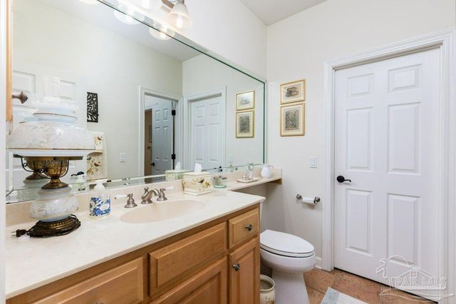 2639 Cove Rd, Navarre, FL 32566