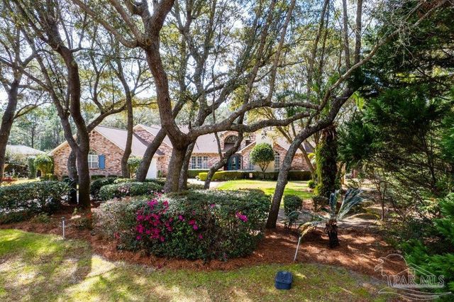 2639 Cove Rd, Navarre, FL 32566