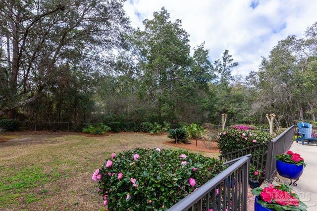 2639 Cove Rd, Navarre, FL 32566