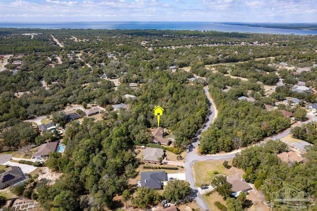 2639 Cove Rd, Navarre, FL 32566
