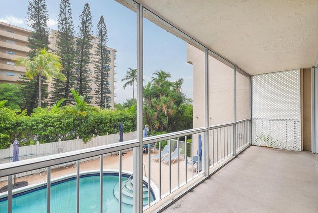 3575 S Ocean Boulevard 205, South Palm Beach, FL 33480