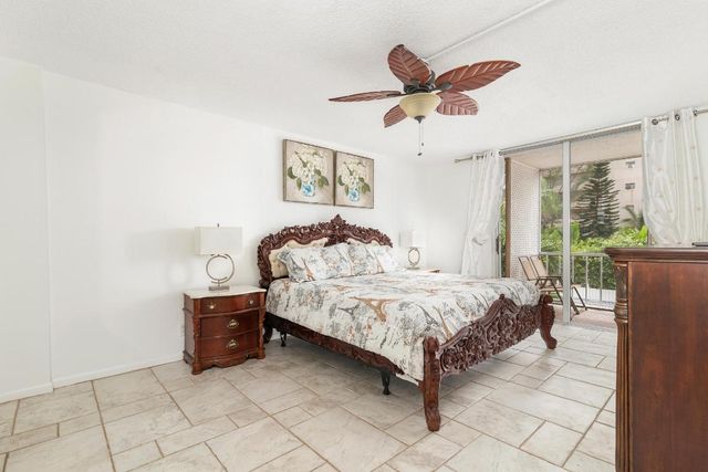 3575 S Ocean Boulevard 205, South Palm Beach, FL 33480