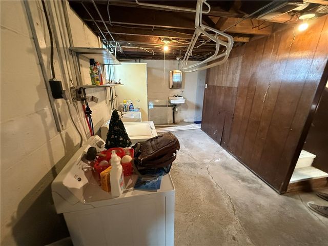 14 Lavonne Avenue, Fallowfield Twp, PA 15022