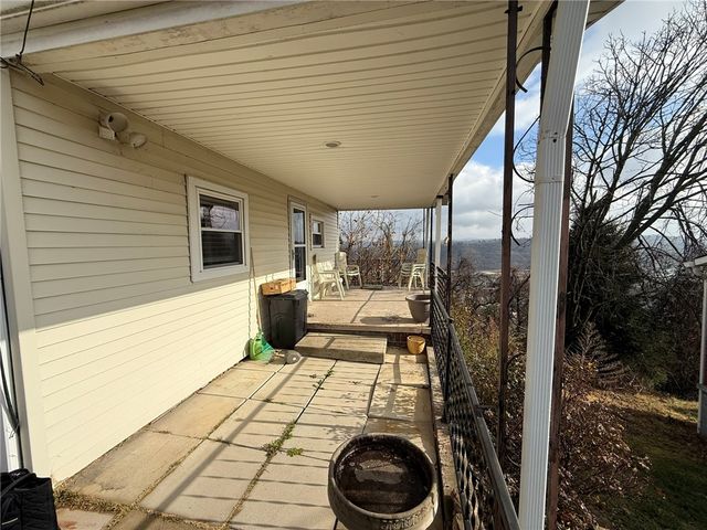 14 Lavonne Avenue, Fallowfield Twp, PA 15022