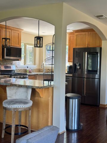 225 W Weimar Cross Rd, Colfax, CA 95713