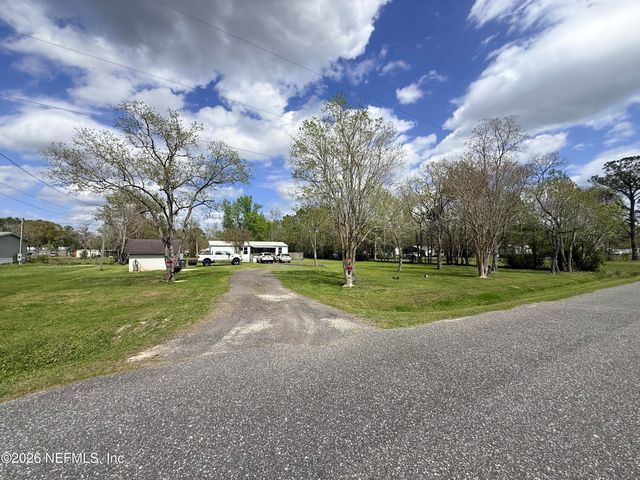 54217 SEAGULL Drive, Callahan, FL 32011