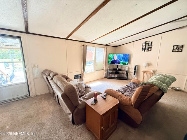 54217 SEAGULL Drive, Callahan, FL 32011