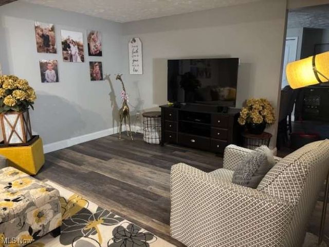 7400 N Chestnut Commons, Mentor, OH 44060