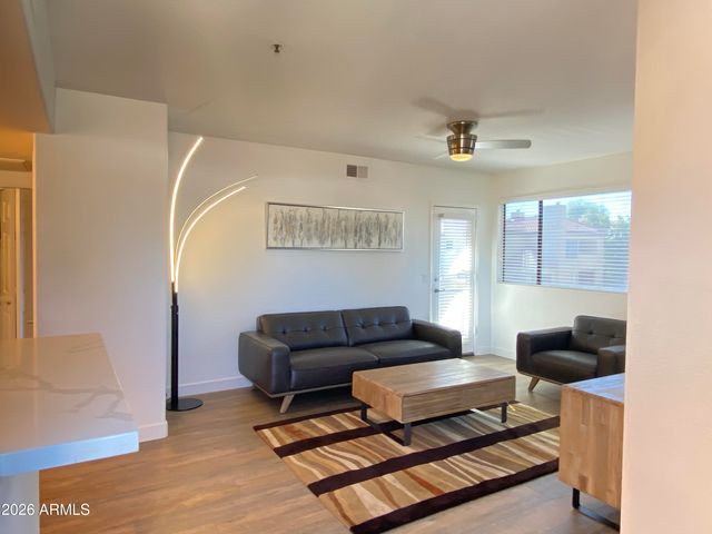 4925 E DESERT COVE Avenue 332, Scottsdale, AZ 85254