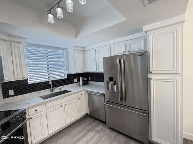 4925 E DESERT COVE Avenue 332, Scottsdale, AZ 85254
