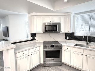 4925 E DESERT COVE Avenue 332, Scottsdale, AZ 85254