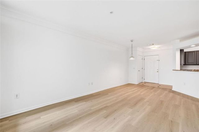 3334 Peachtree NE Road 905, Atlanta, GA 30326