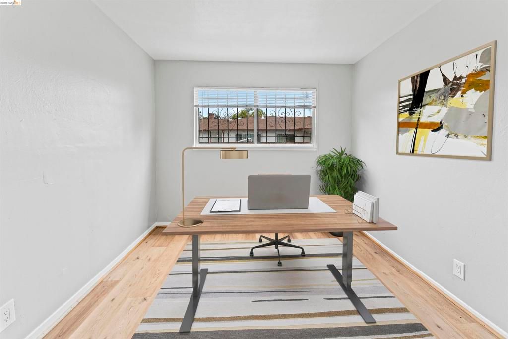 Image 4 of property listing at 2256 83Rd Ave, Oakland, CA 94605