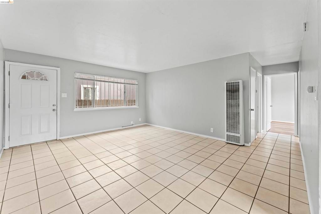 Image 9 of property listing at 2256 83Rd Ave, Oakland, CA 94605