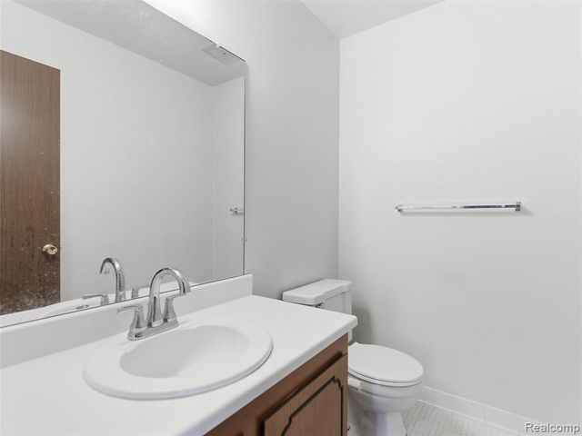 11720 Ina Drive 87, Sterling Heights, MI 48312