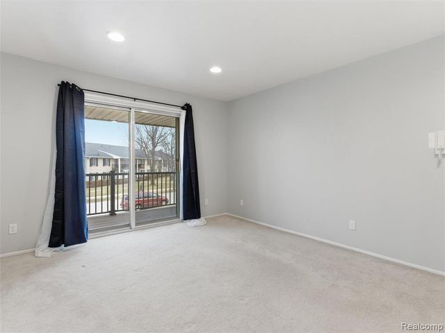 11720 Ina Drive 87, Sterling Heights, MI 48312