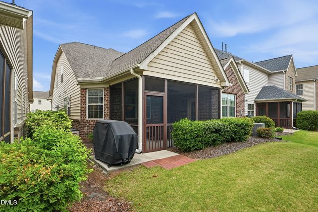 604 Windy Peak Loop, Cary, NC 27519