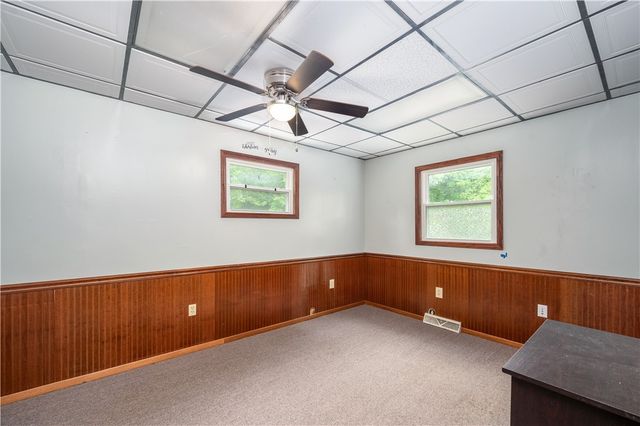 143 E Wallace Ave., New Castle, PA 16101