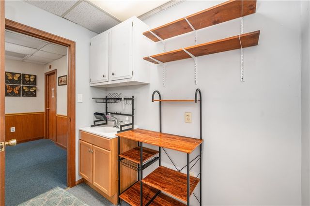 143 E Wallace Ave., New Castle, PA 16101