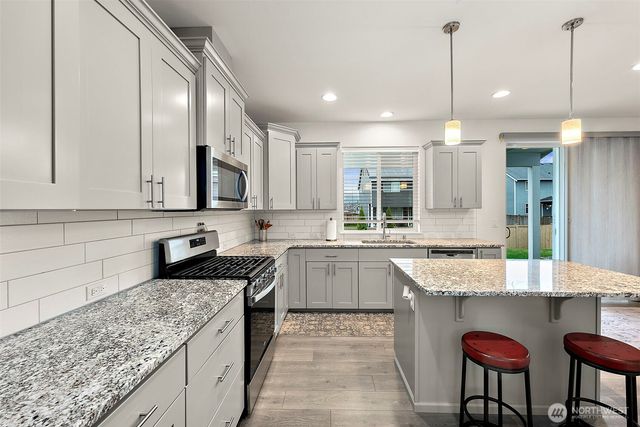 507 Cope Street SW, Orting, WA 98360