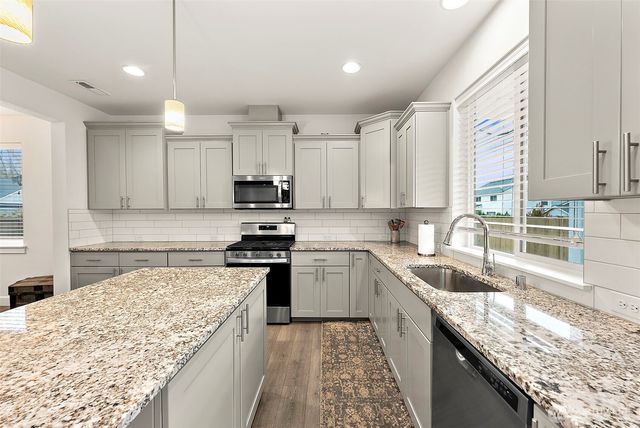 507 Cope Street SW, Orting, WA 98360