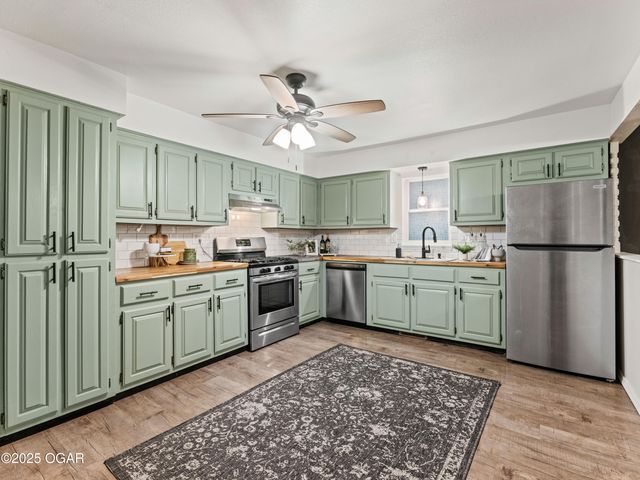 1619 W 2nd Street, Joplin, MO 64801
