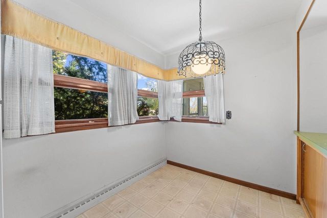 313 Bluff View Court, Portage, WI 53901