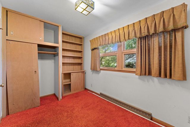 313 Bluff View Court, Portage, WI 53901