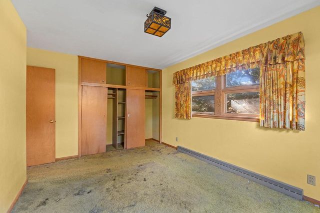 313 Bluff View Court, Portage, WI 53901