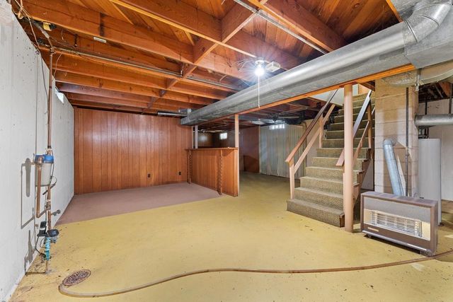 313 Bluff View Court, Portage, WI 53901