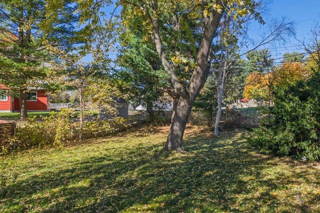 313 Bluff View Court, Portage, WI 53901