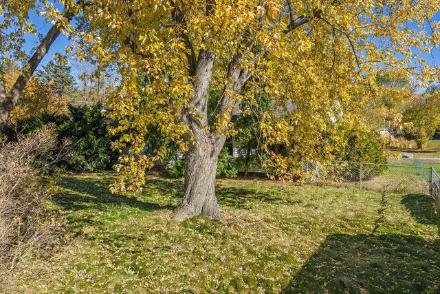 313 Bluff View Court, Portage, WI 53901