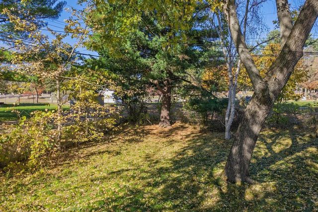 313 Bluff View Court, Portage, WI 53901