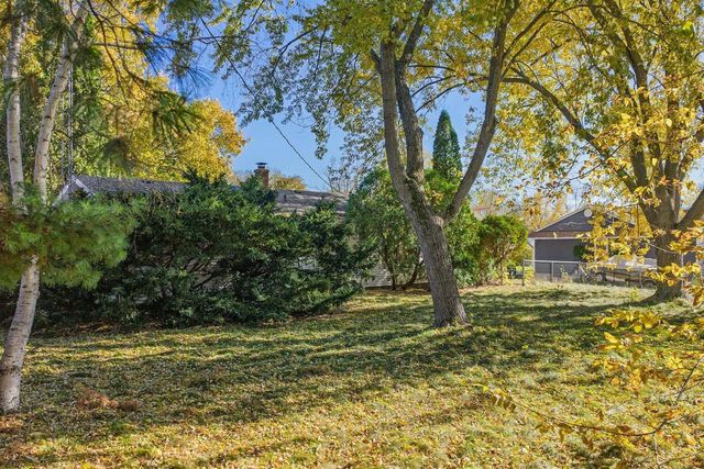 313 Bluff View Court, Portage, WI 53901