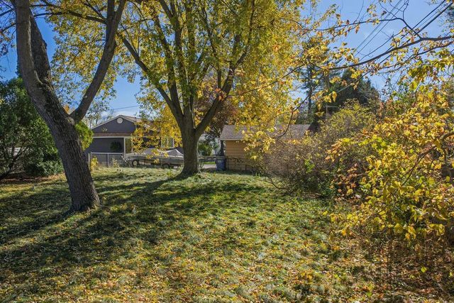 313 Bluff View Court, Portage, WI 53901