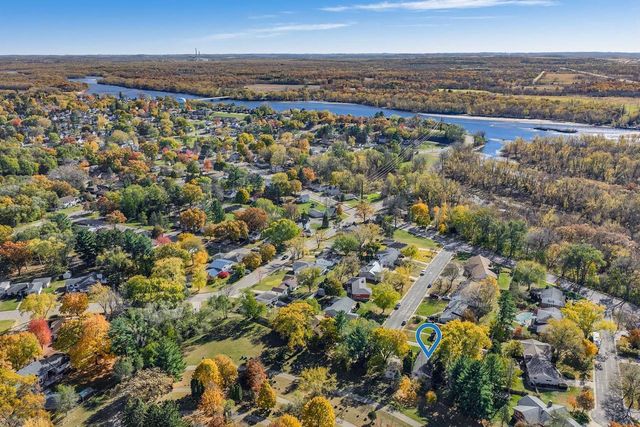 313 Bluff View Court, Portage, WI 53901