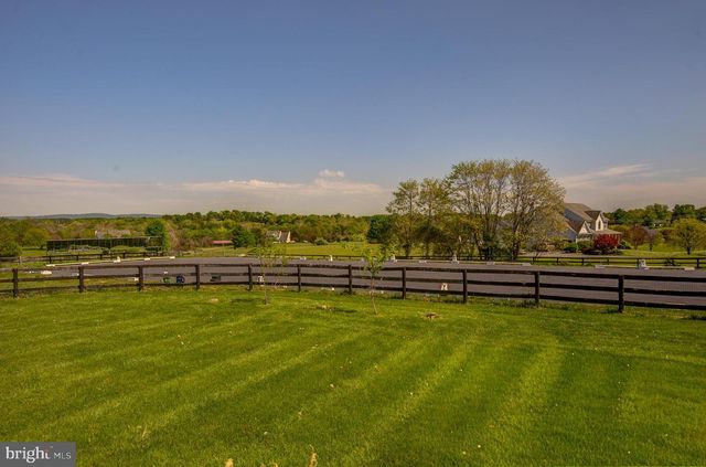 11758 PURCELL RD, Lovettsville, VA 20180