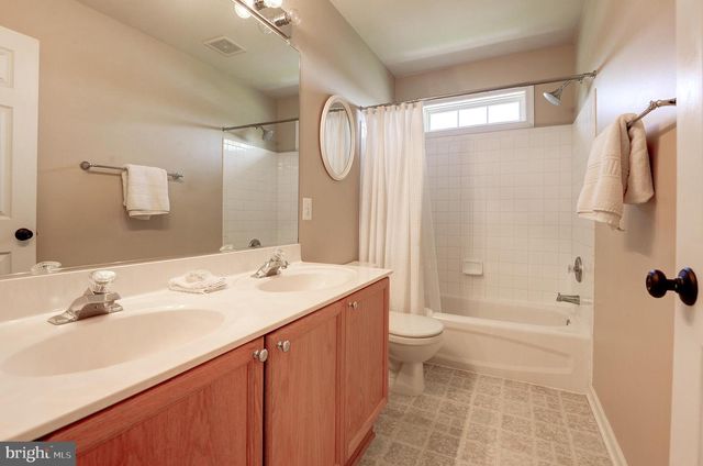 11758 PURCELL RD, Lovettsville, VA 20180