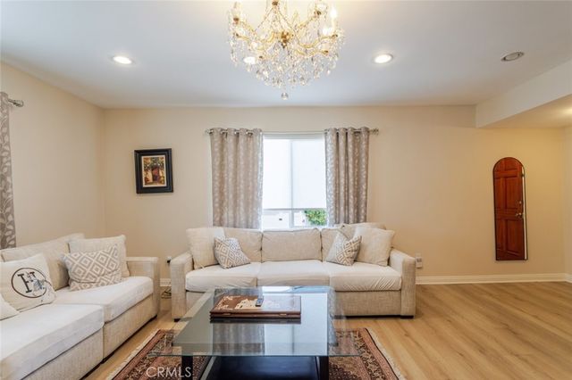 10619 Mountair Avenue, Tujunga, CA 91042