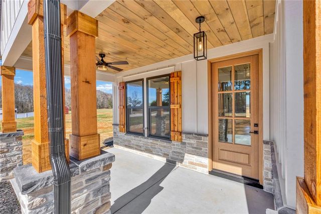 172 Turtle Dove Lane, Seneca, SC 29678