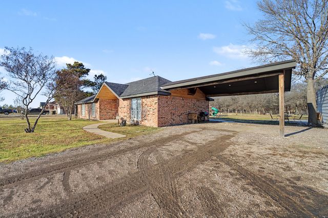 3830 County Road 2636, Caddo Mills, TX 75135