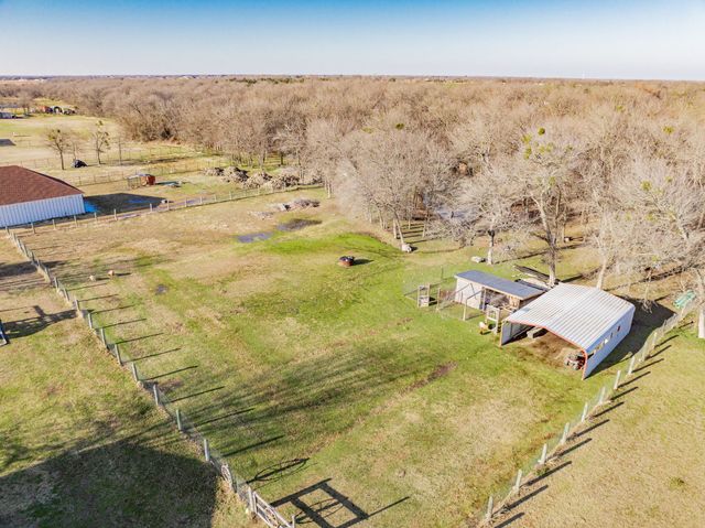 3830 County Road 2636, Caddo Mills, TX 75135