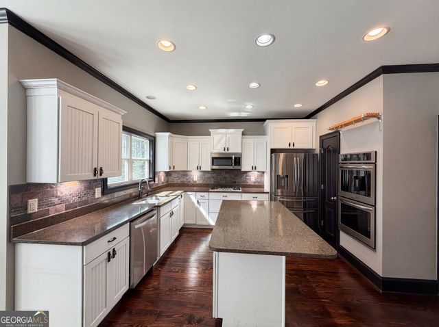 28 Meadows Court, Dawsonville, GA 30534