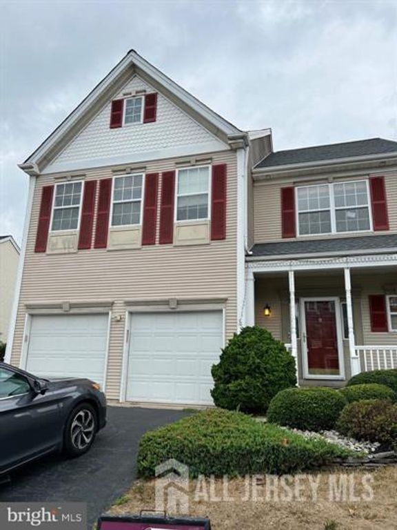 32 Marion Drive, Plainsboro, NJ 08536